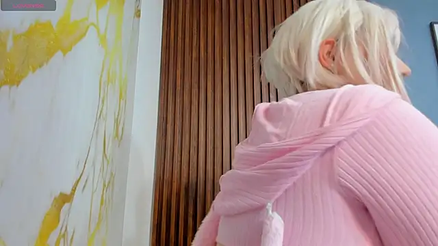 hinata dolly online show from September 2025 08:39:01 AM