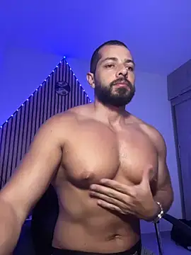 Snapshot of magnumchris chatting on February 2026 04:20:01 AM magnumchris online show from February 2026 04:20:01 AM