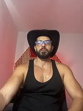 Snapshot of magnumchris chatting on February 2026 08:27:01 PM magnumchris online show from February 2026 08:27:01 PM