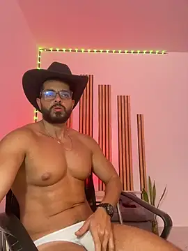 magnumchris online show from May 2026 01:00:02 AM