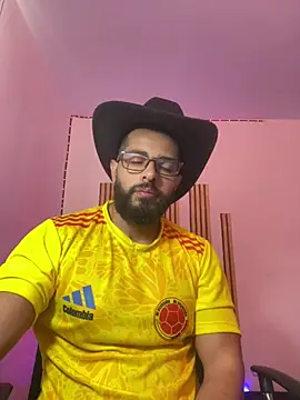 magnumchris online show from July 2026 01:17:01 PM