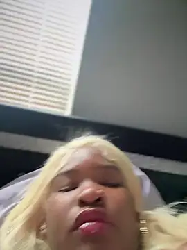 Snapshot of succubusebony chatting on March 2026 05:28:01 PM succubusebony online show from March 2026 05:28:01 PM