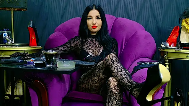 VivianReeve online show from May 2026 12:33:01 PM