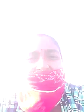 Snapshot of aunty_sumy chatting on November 2025 03:27:02 AM aunty sumy online show from November 2025 03:27:02 AM