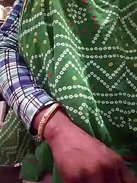 Snapshot of aunty_sumy chatting on November 2025 02:44:02 AM aunty sumy online show from November 2025 02:44:02 AM