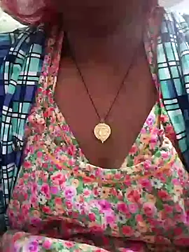 Snapshot of aunty_sumy chatting on February 2026 03:57:02 AM aunty sumy online show from February 2026 03:57:02 AM