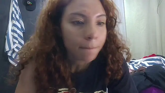 VioletV online show from May 2026 03:24:02 AM