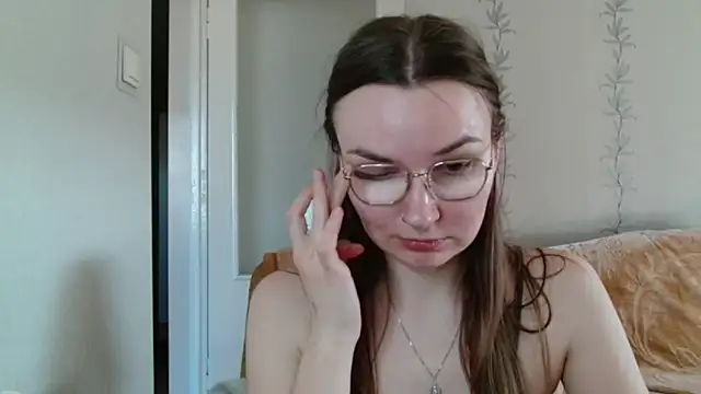 LooveELLYx online show from March 2025 02:35:02 PM