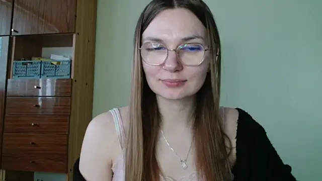 LooveELLYx online show from February 2026 07:36:02 AM