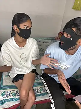 Anjaliangel07 online show from April 2026 04:31:02 PM
