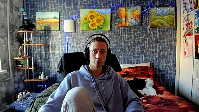 Snapshot of CuteBoy228 chatting on October 2025 12:17:02 PM CuteBoy228 online show from October 2025 12:17:02 PM