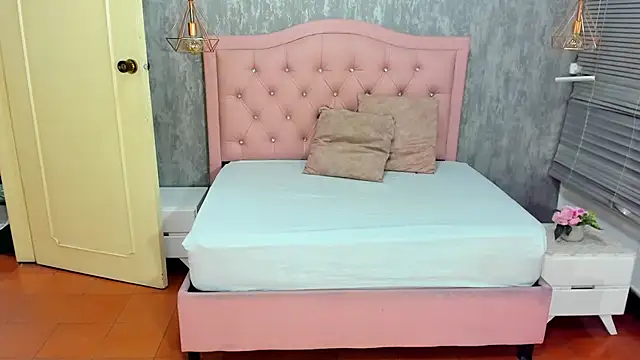 lissa jhonsoon online show from May 2026 03:03:02 AM