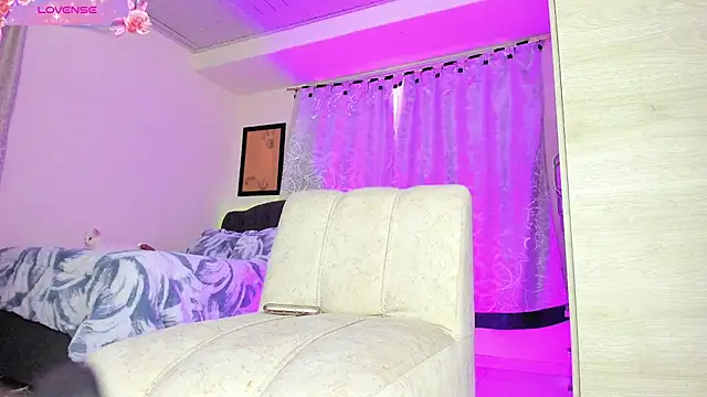 Miss liizz online show from September 2025 10:10:02 PM