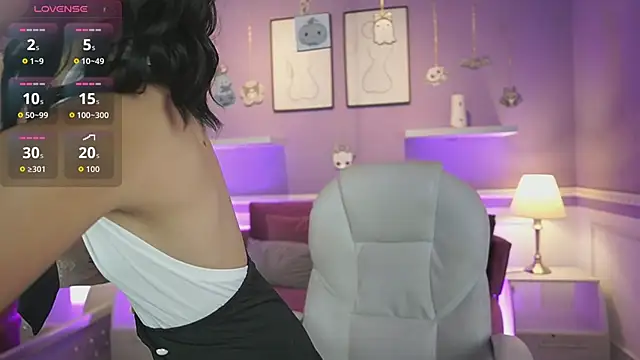 Snapshot of DahliaGrey chatting on October 2025 11:39:02 AM DahliaGrey online show from October 2025 11:39:02 AM