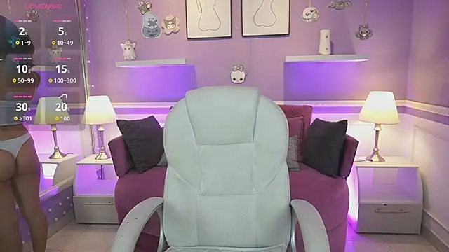 Snapshot of DahliaGrey chatting on October 2025 11:40:01 AM DahliaGrey online show from October 2025 11:40:01 AM