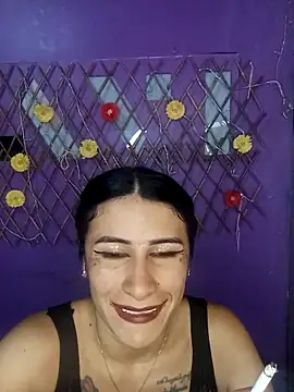 Snapshot of karinnahotdirty chatting on September 2025 09:49:02 PM karinnahotdirty online show from September 2025 09:49:02 PM