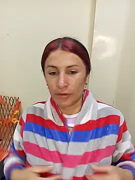 Snapshot of karinnahotdirty chatting on November 2025 10:47:01 PM karinnahotdirty online show from November 2025 10:47:01 PM