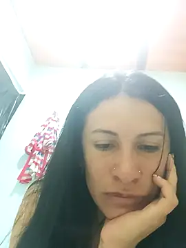 Snapshot of karinnahotdirty chatting on December 2025 04:01:02 PM karinnahotdirty online show from December 2025 04:01:02 PM