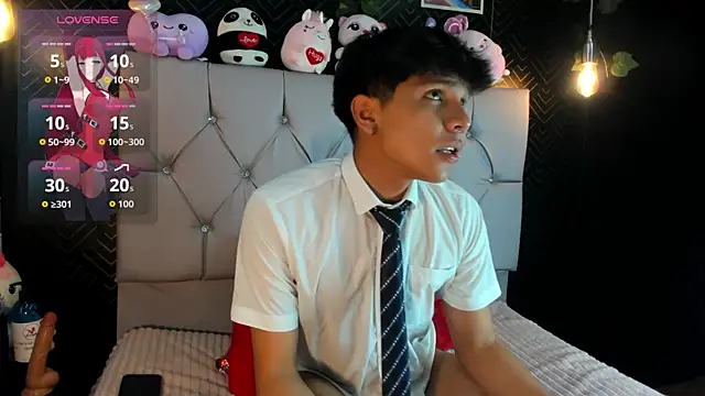 Thiago Kozak online show from September 2025 12:43:02 PM