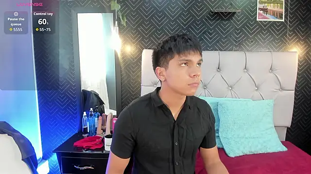 Thiago Kozak online show from February 2026 12:45:02 PM