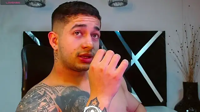 king falconer online show from November 2025 01:15:01 AM