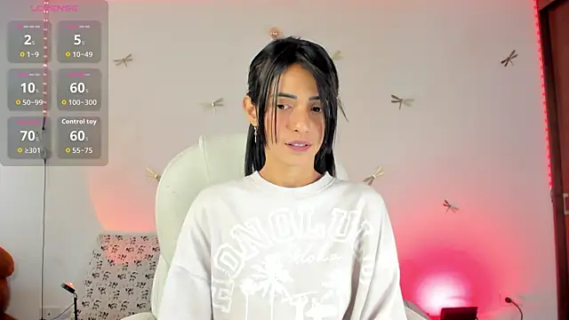 princessluna 19 online show from October 2025 08:51:02 PM