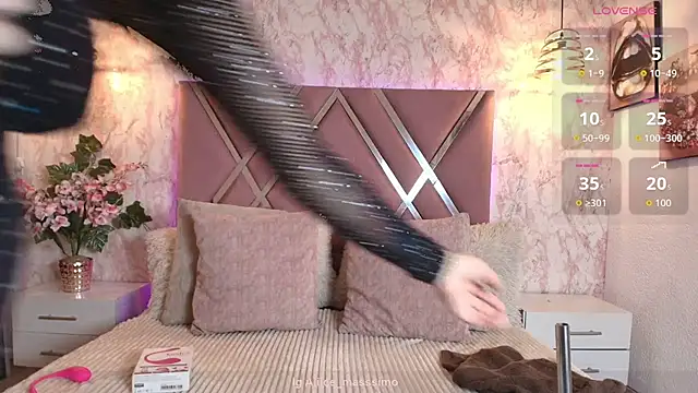 Snapshot of Aliice1_ chatting on November 2025 08:09:01 PM Aliice1 online show from November 2025 08:09:01 PM