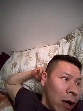 Snapshot of Manu0586 chatting on November 2025 06:40:02 PM Manu0586 online show from November 2025 06:40:02 PM