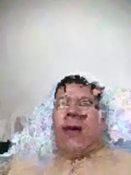 Snapshot of Manu0586 chatting on December 2025 04:07:02 AM Manu0586 online show from December 2025 04:07:02 AM