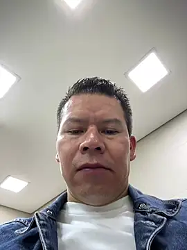 Snapshot of Manu0586 chatting on February 2026 11:04:02 AM Manu0586 online show from February 2026 11:04:02 AM