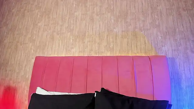 Kendra kobein online show from February 2026 08:07:01 PM