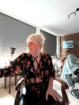 Snapshot of SexyKato001 chatting on October 2025 10:49:02 AM SexyKato001 online show from October 2025 10:49:02 AM