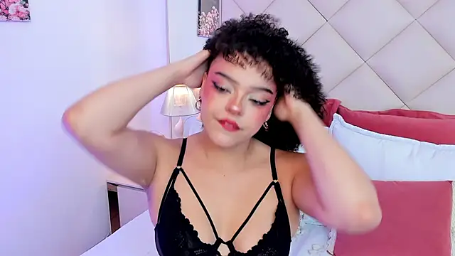 LilBoonew online show from October 2025 12:17:01 PM