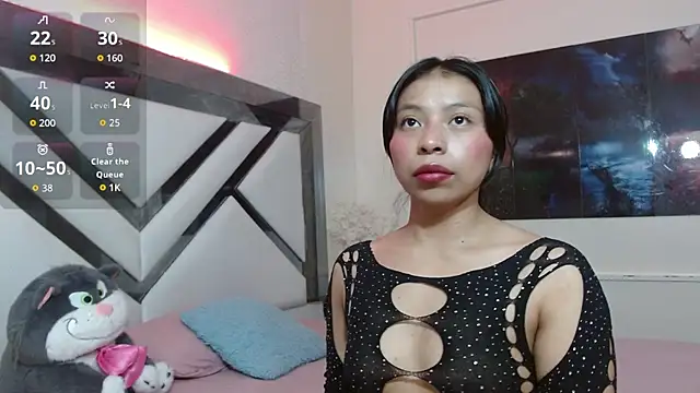 samara selene online show from April 2026 07:11:02 PM
