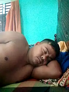 CatchingBouquet online show from November 2025 04:34:02 AM