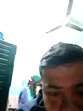 CatchingBouquet online show from November 2025 01:34:01 PM