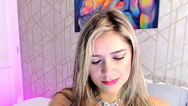 NicoleDiior online show from February 2026 03:05:02 PM