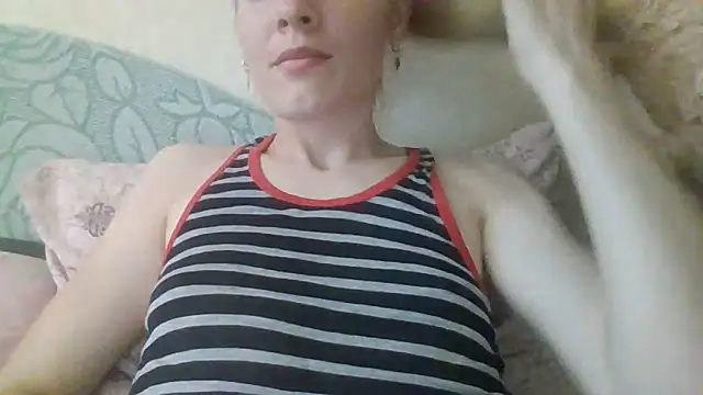 Snapshot of JayeTyler chatting on June 2026 12:22:01 PM JayeTyler online show from June 2026 12:22:01 PM