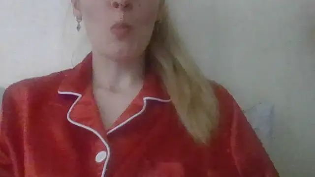 Snapshot of JayeTyler chatting on July 2026 06:53:02 AM JayeTyler online show from July 2026 06:53:02 AM