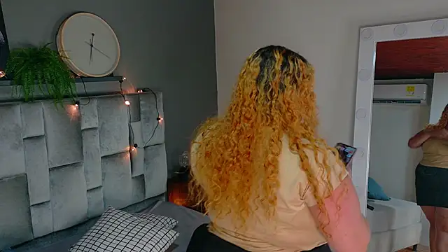 JenaCooper  online show from December 2025 07:33:02 PM