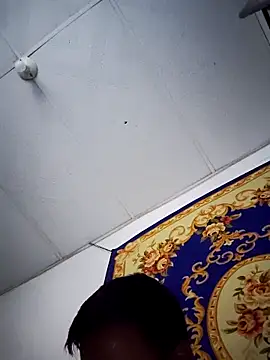 Snapshot of Anches chatting on April 2026 02:42:02 AM Anches online show from April 2026 02:42:02 AM