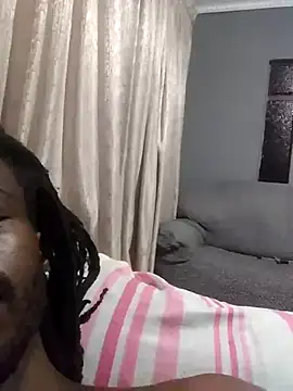 Snapshot of DicksonMcDICKEN chatting on October 2025 01:03:02 AM DicksonMcDICKEN online show from October 2025 01:03:02 AM