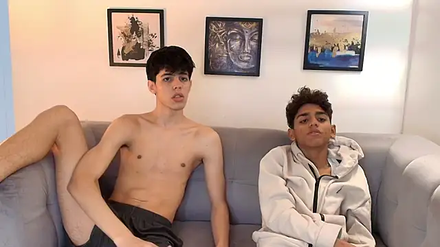 TWINKS FRIENDS online show from April 2026 01:41:02 PM