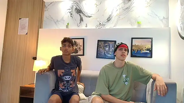 TWINKS FRIENDS online show from May 2026 01:16:02 PM