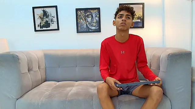 TWINKS FRIENDS online show from May 2026 01:19:01 PM
