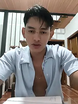 Hiroshi Shen online show from October 2025 10:33:02 AM