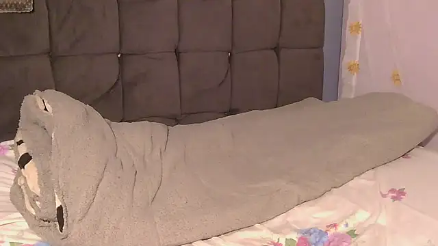 AfricanDickza online show from October 2025 05:25:01 AM