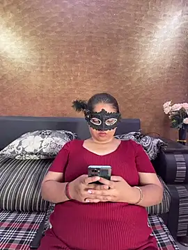 Snapshot of Iampriyaaa15 chatting on July 2026 07:55:02 AM Iampriyaaa15 online show from July 2026 07:55:02 AM
