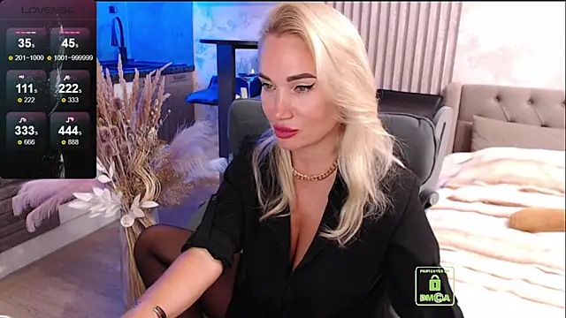 FreeBerryMILF online show from June 2026 06:56:02 PM