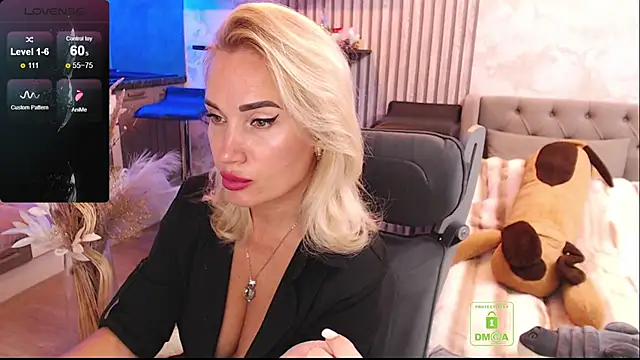 FreeBerryMILF online show from July 2026 04:56:01 PM